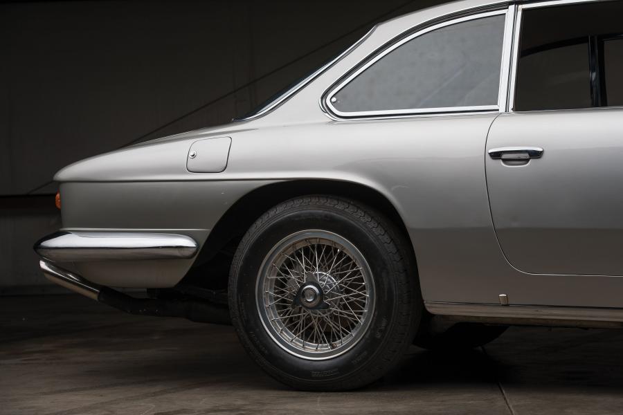 Детали экстерьера Maserati 5000 GT Coupe (AM103.016) 1961 года  (фото 21 из 23)